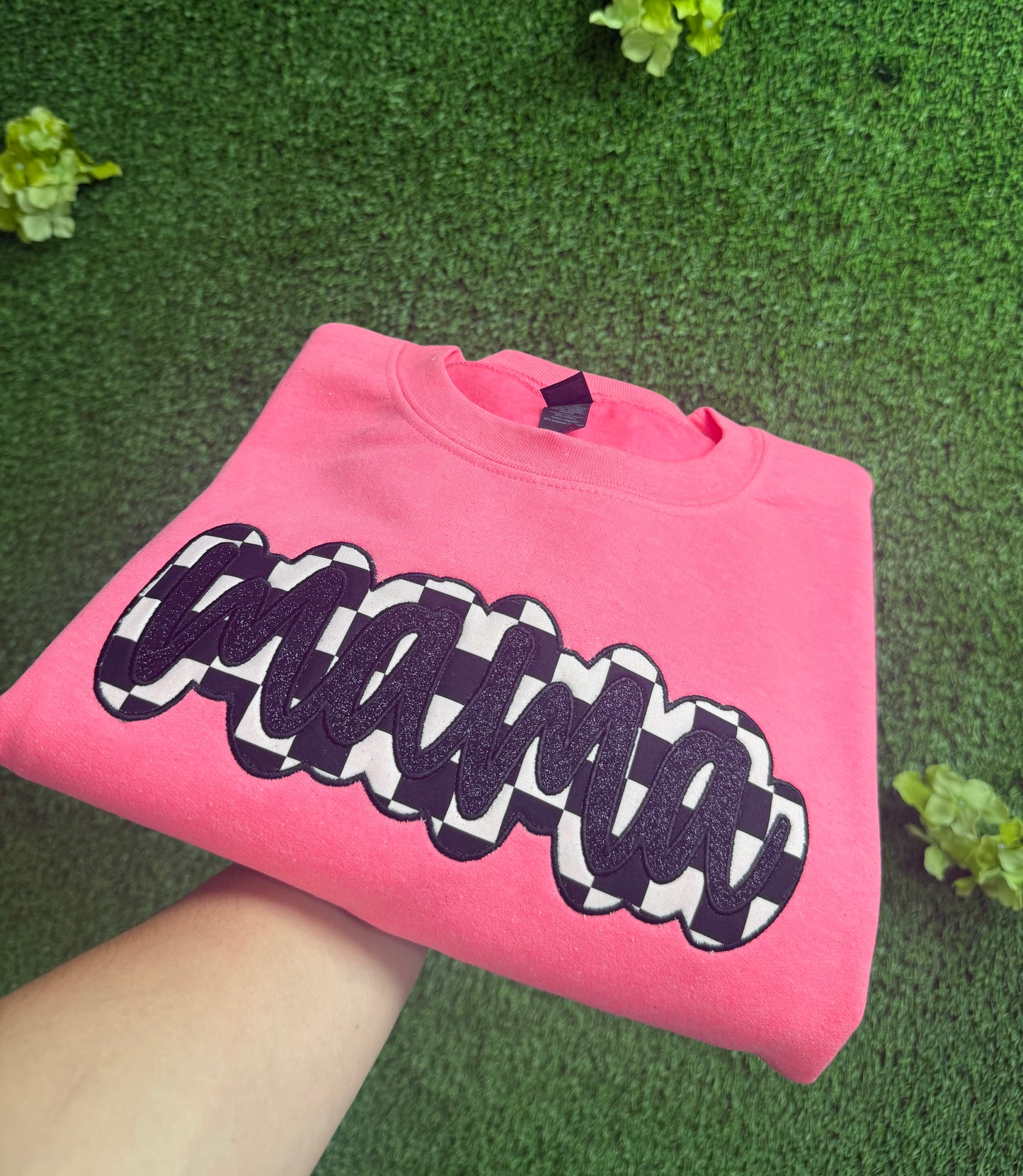 Embroidered checkered mama crew